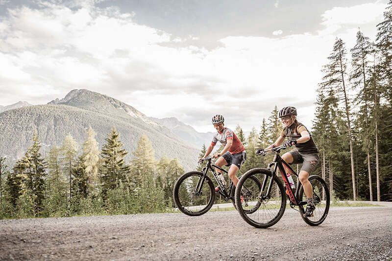 Mountainbiken im Tiroler Oberland