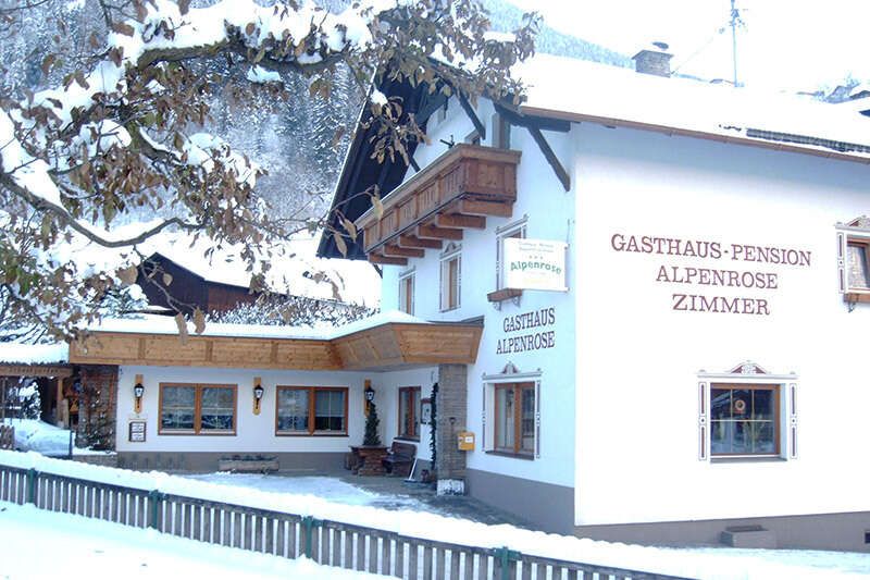 Gasthaus Alpenrose in Imsterberg in Tirol